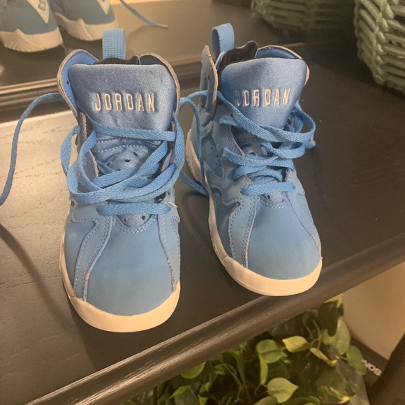 Light blue Jordans - Picture 1 of 5